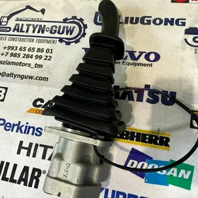 Doosan gidrawliki jostik