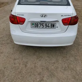 Hyundai Elantra 2010