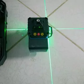 Makita Lazerni uriwen