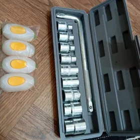 набор головок+включатель