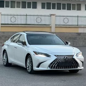 Lexus ES 350 2023