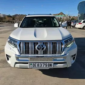 Toyota Land Cruiser Prado 2018