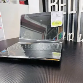 i7-4th 8/256 GB TOSHIBA