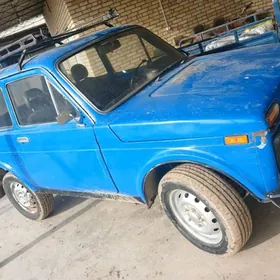 Lada Niva 1990