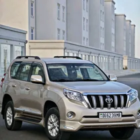 Toyota Land Cruiser Prado 2010