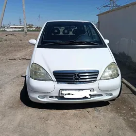 Mercedes-Benz A150 2000