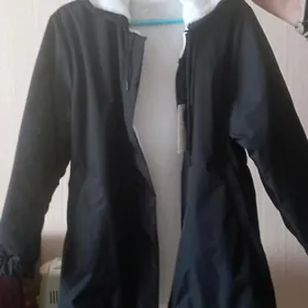 Куртка - ветровка