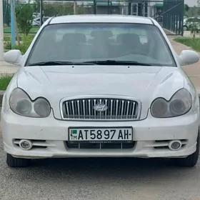 Hyundai Sonata 2002