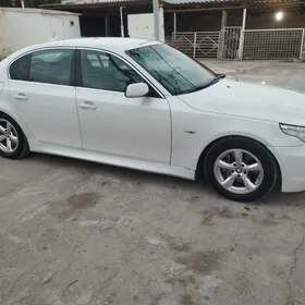 BMW E60 2004