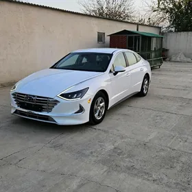 Hyundai Sonata 2022