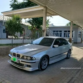 BMW E39 1999