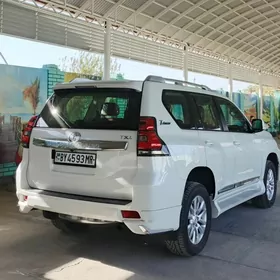 Toyota Land Cruiser Prado 2015