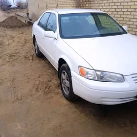 Toyota Camry 1999