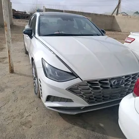 Hyundai Sonata 2022