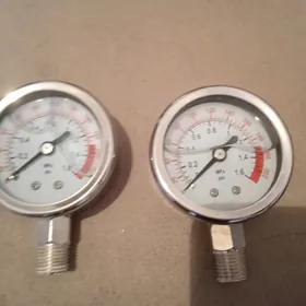 Manometr Манометр