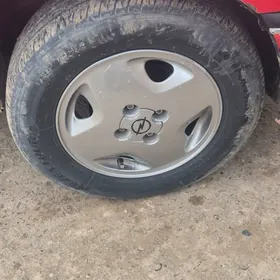 Opel manty diska R14