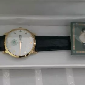 Чесы наручные