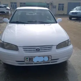 Toyota Camry 1998