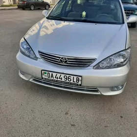 Toyota Camry 2004