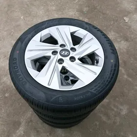 Hundaý elantra disge 16