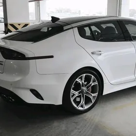 Kia Stinger 2019