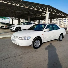 Toyota Camry 1998