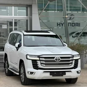 Toyota Land Cruiser 2023