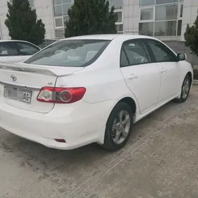 Toyota Corolla 2011