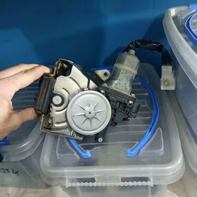 Замок багажника