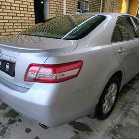 Toyota Camry 2010