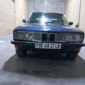 BMW 525 1986