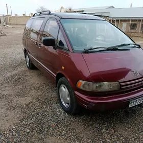 Toyota Previa 1991