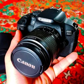 Canon 700d