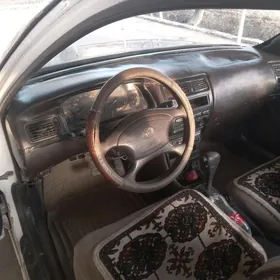 Toyota Corolla 1993