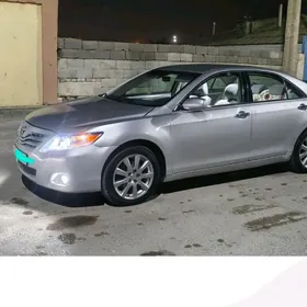 Toyota Camry 2010