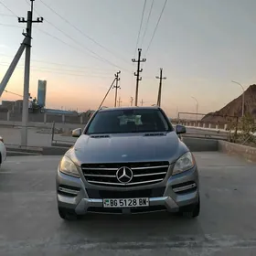 Mercedes-Benz ML350 2012