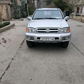 Nissan Pathfinder 2003