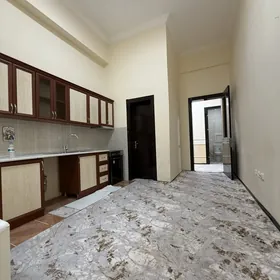 Подвойская 10 эт 3 ком 155м²