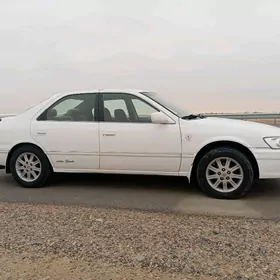 Toyota Camry 1998