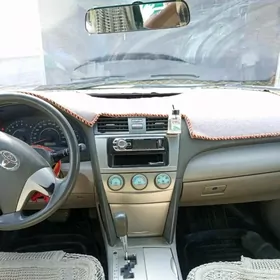 Toyota Camry 2011