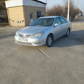 Toyota Camry 2005