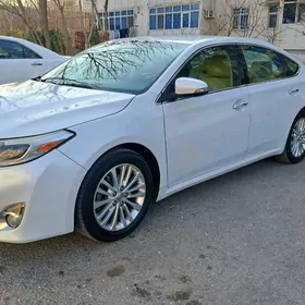 Toyota Avalon 2013