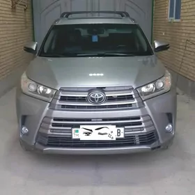 Toyota Highlander 2017