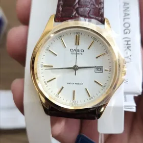 Casio Sagat Часы