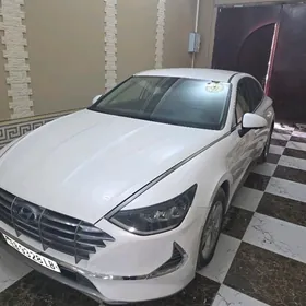 Hyundai Sonata 2021