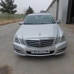 Mercedes-Benz E-Class 2011