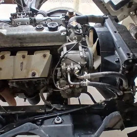 Mitsubishi Canter 2017