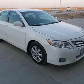 Toyota Camry 2010