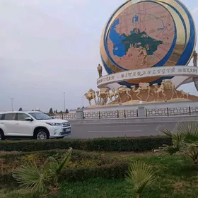 Toyota Highlander 2019