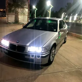 BMW 320 1992